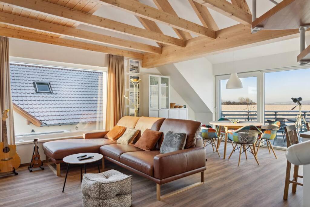 In Mit Balkon & Aussicht