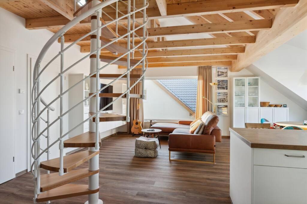 In Mit Balkon & Aussicht *